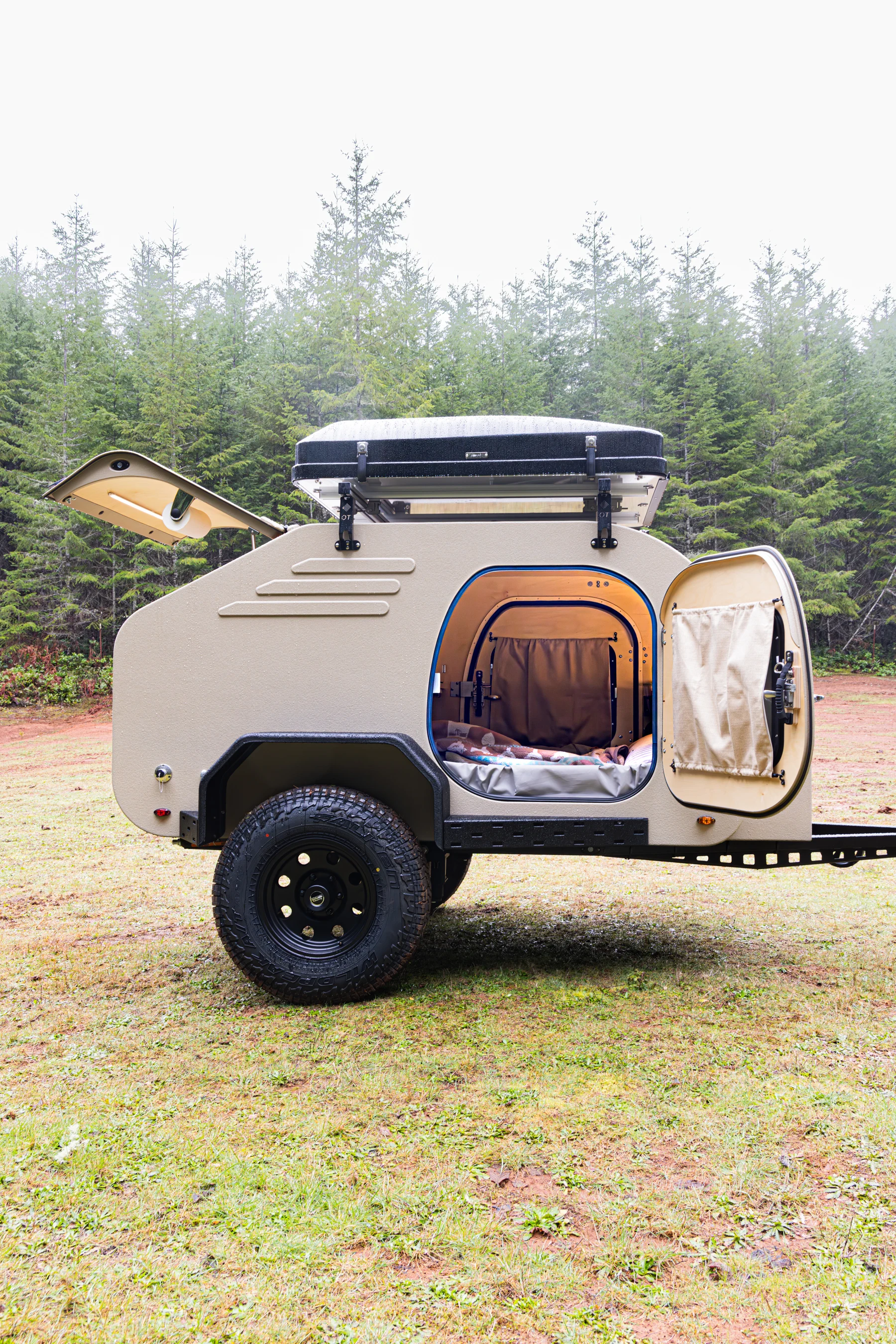 Oregon Trail’r — Product photography